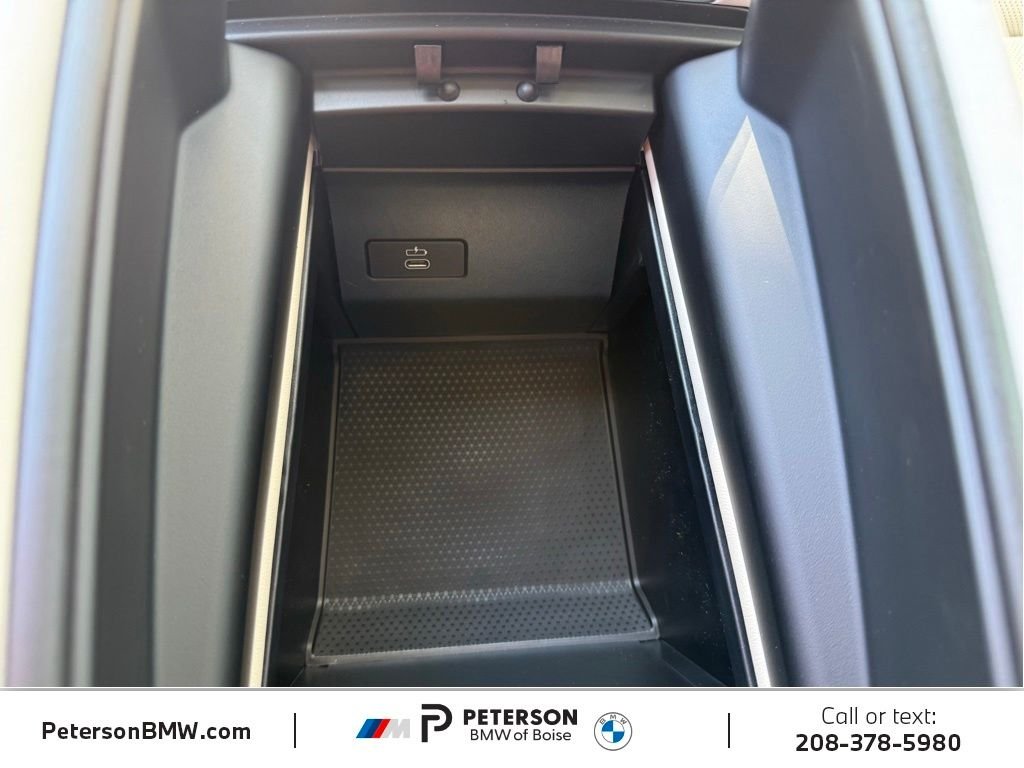 New 2026 Skyscraper Grey Metallic BMW xDrive50e image 28