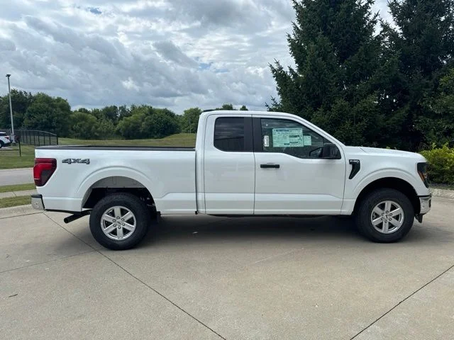 New 2026 Oxford White Ford XL image 4