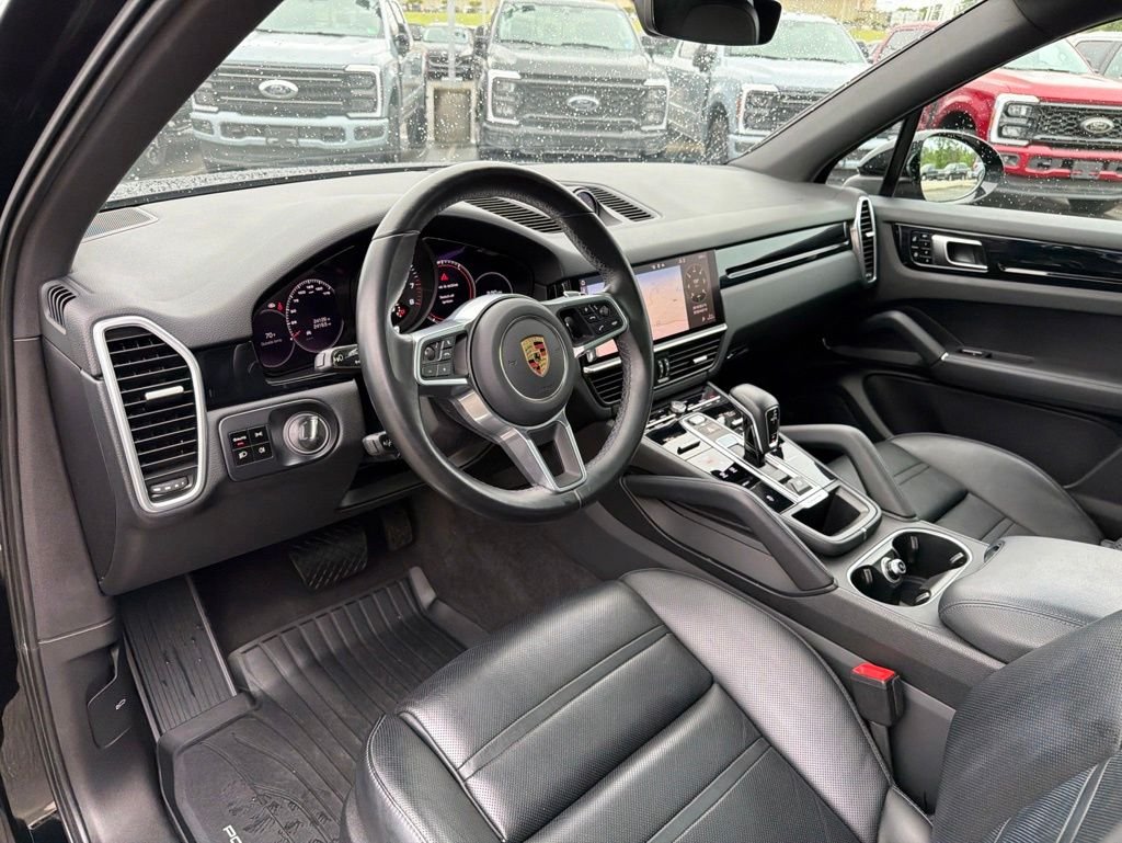 Used 2021 Black Porsche Base image 12