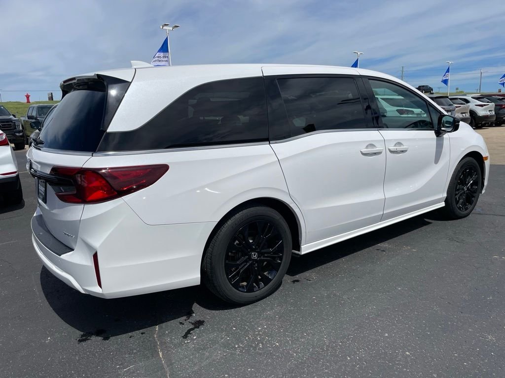 Used 2025 White Honda Sport-L image 4