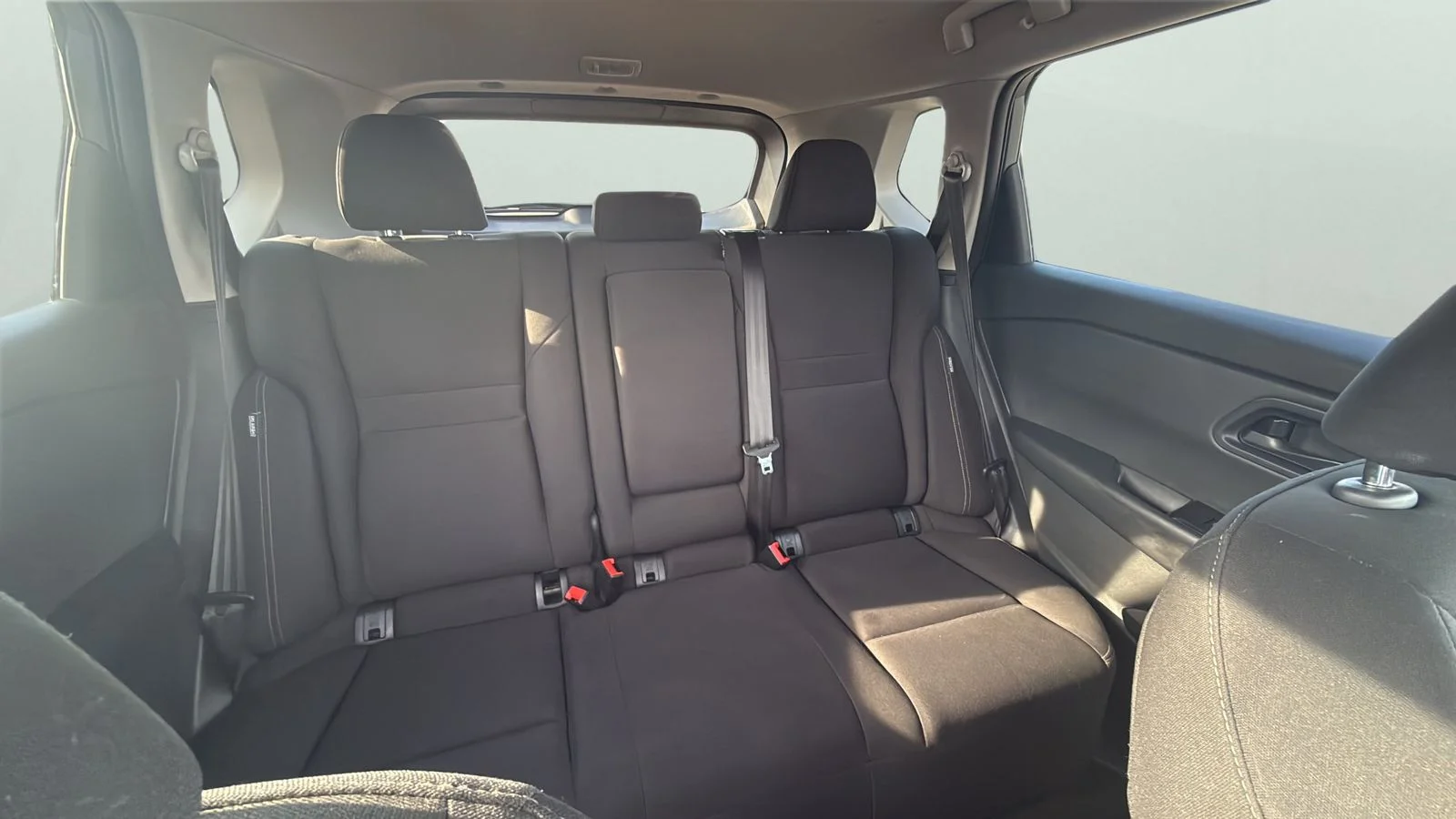 Used 2024 Gray Nissan S image 25
