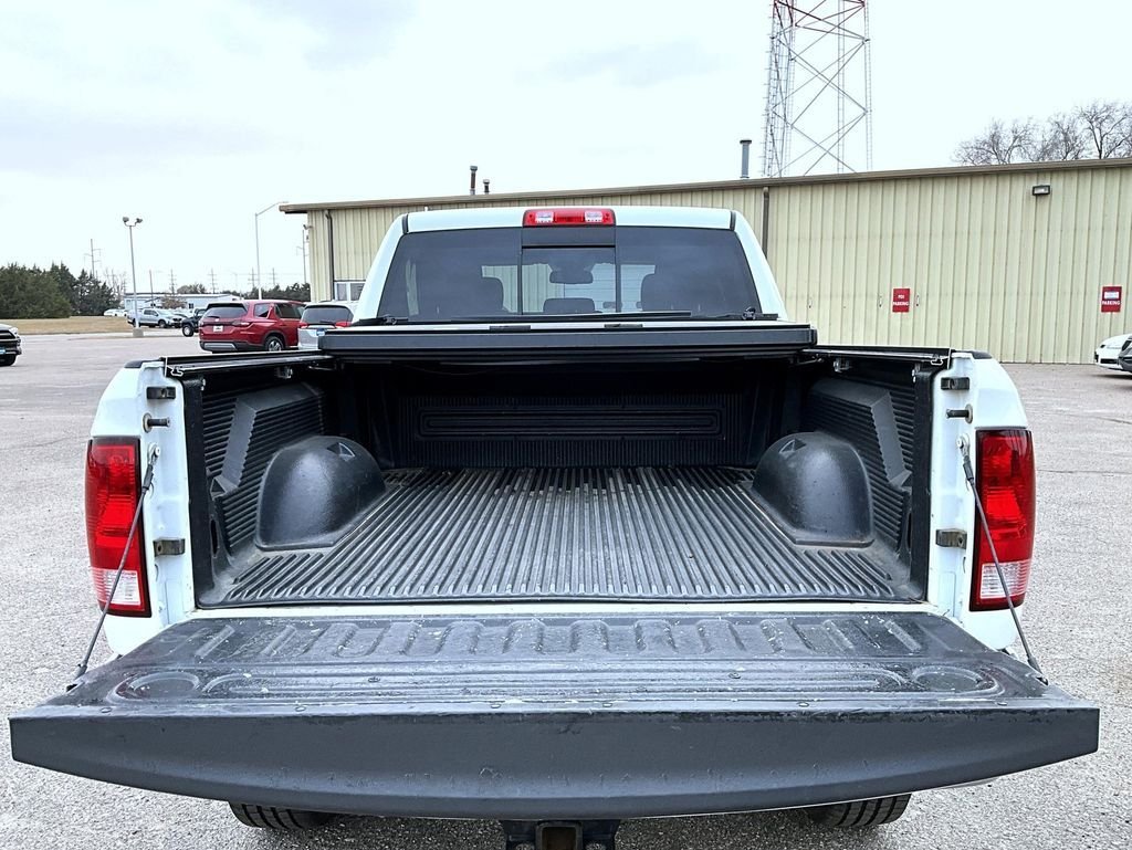Used 2017 White Ram SLT image 22