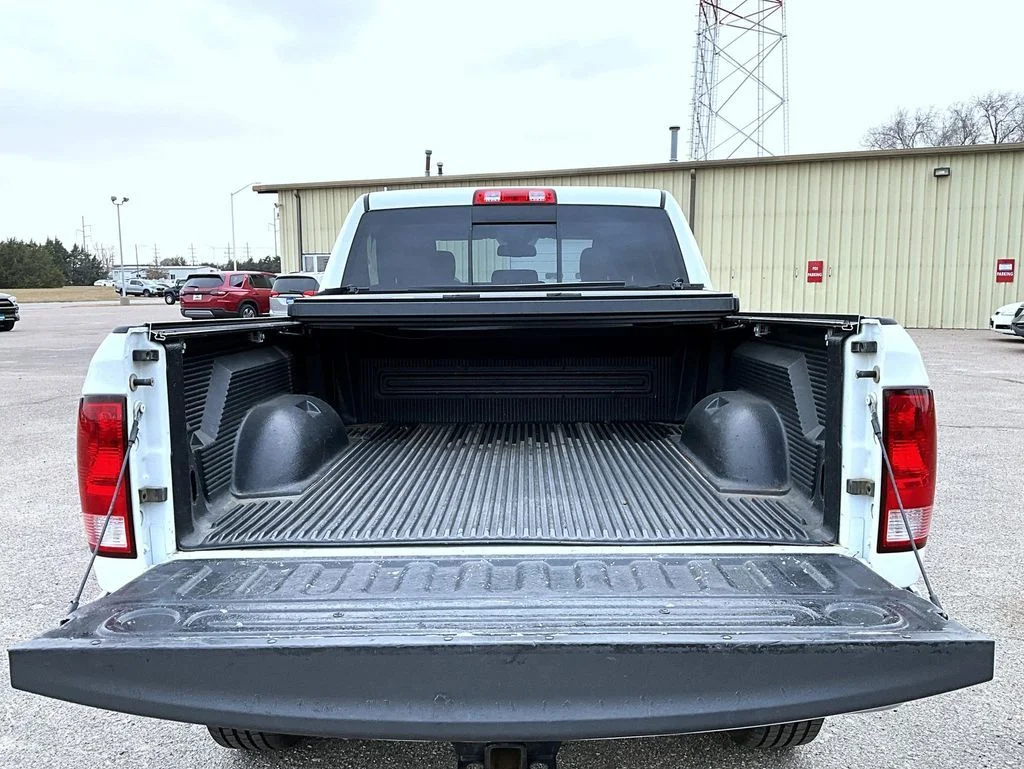 Used 2017 White Ram SLT image 22