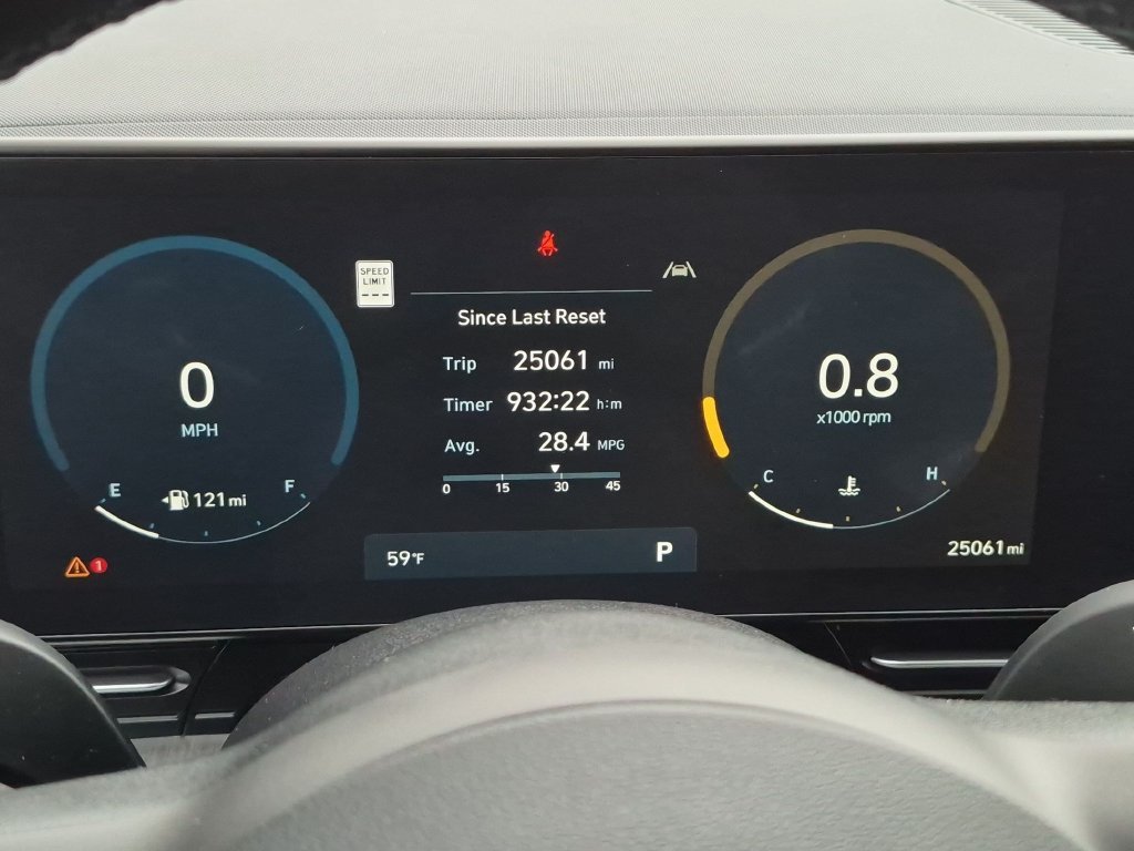Used 2024 Black Hyundai SEL image 13
