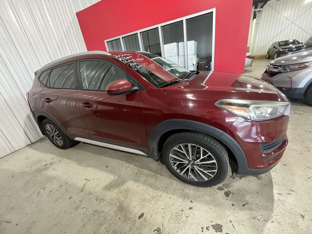 Used 2019 Red Hyundai SEL image 5