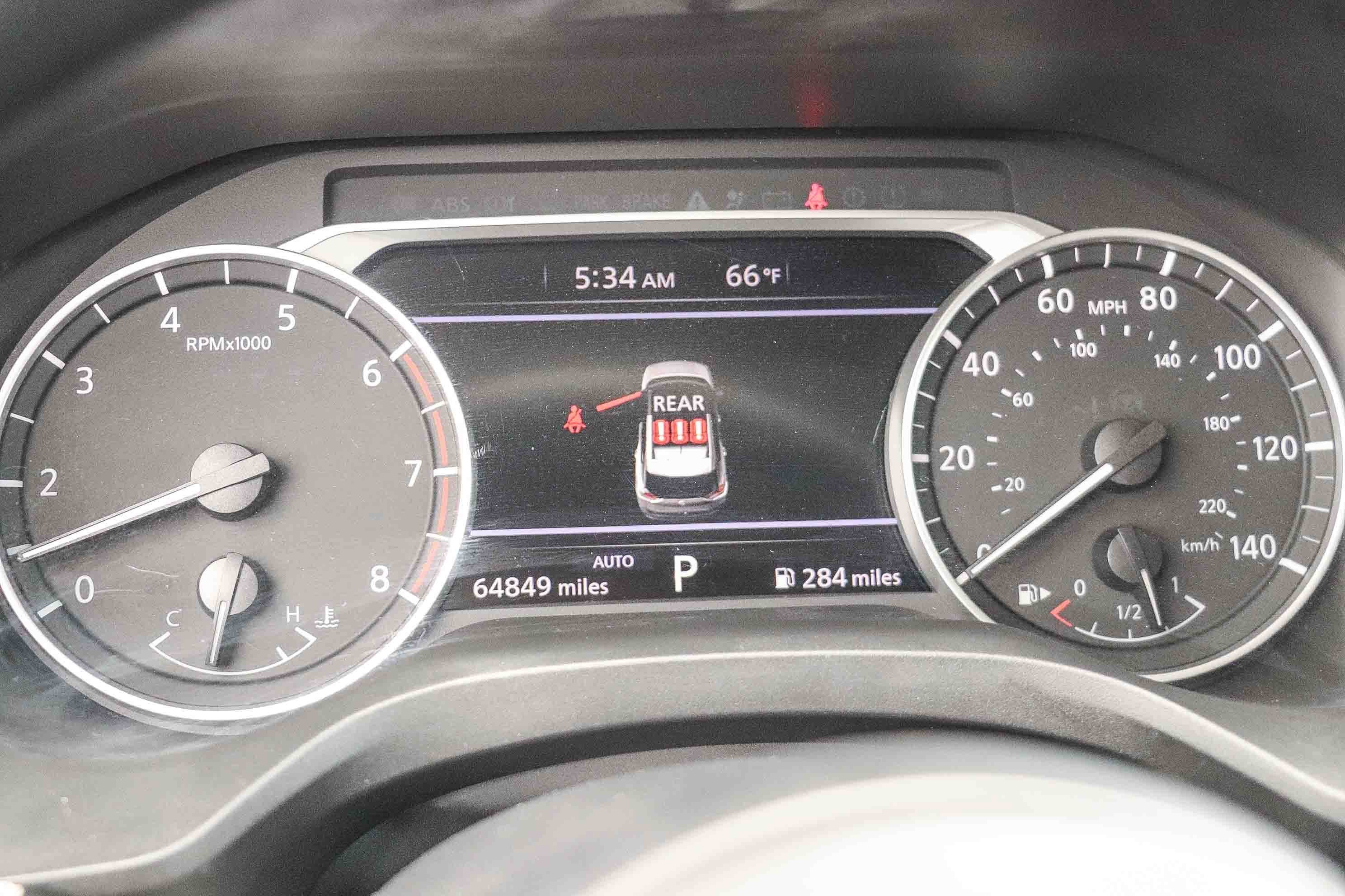 Used 2023 Glacier White Nissan S image 23