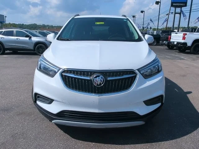 Used 2019 (Includes (CM5) Black Carbon Metallic lower exterior accent color, Paint code W700S.) Buick Preferred image 4