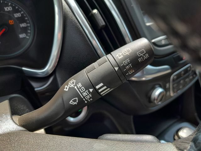 Used 2019 White Chevrolet LT image 17