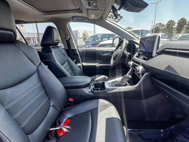 Certified Used 2025 BLUEPRINT Toyota  image 37