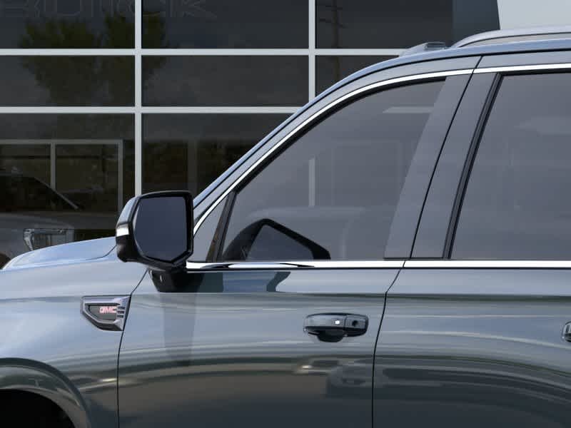 2026 GMC Yukon AT4 Ultimate - Photo 12