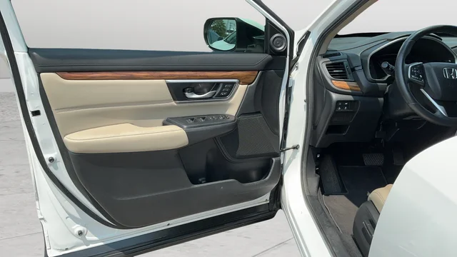 Used 2022  Honda Touring image 19