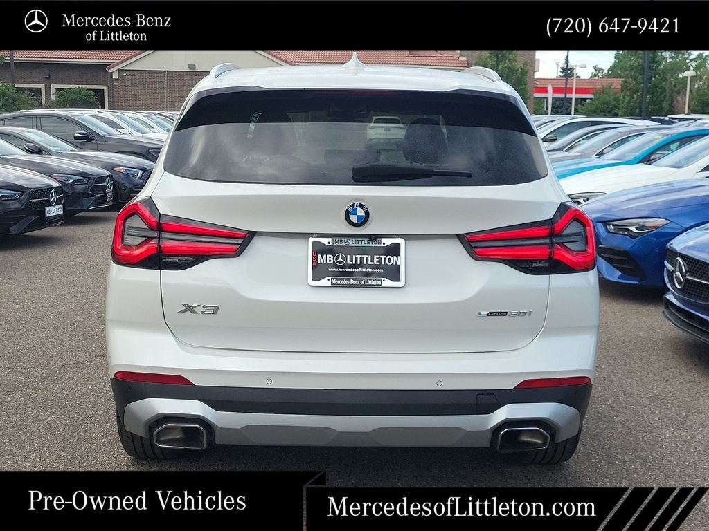 Used 2022 White BMW sDrive30i image 6