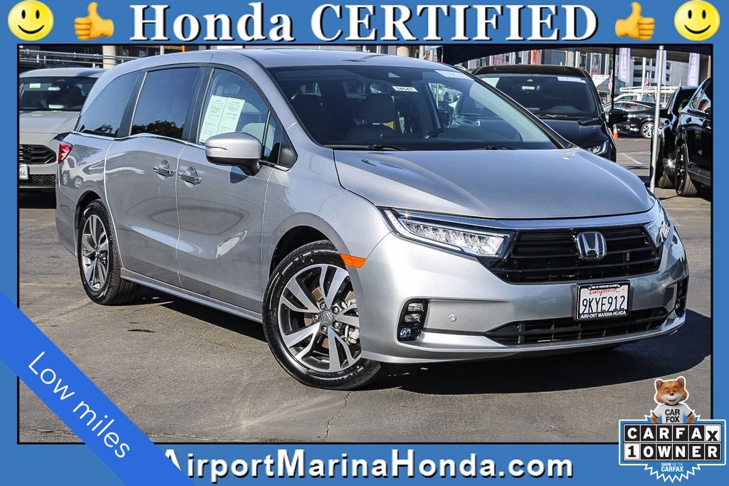 2024 Honda Odyssey Touring's photo