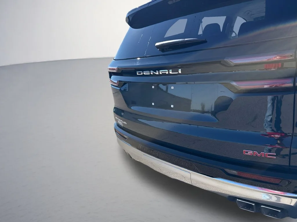 New 2027 Ink GMC Denali image 40