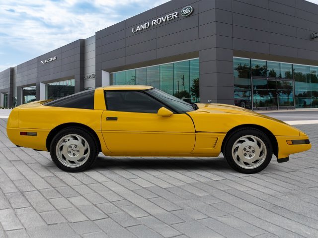 Used 1995 Yellow Chevrolet Base image 6
