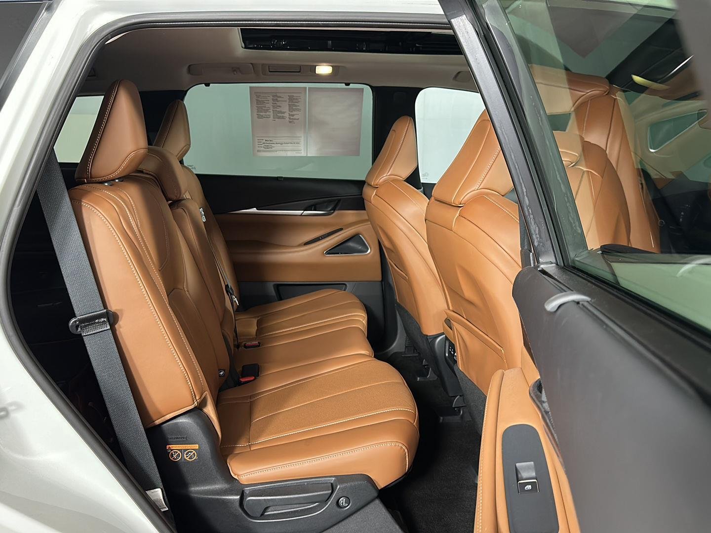 Certified Used 2023 Majestic White INFINITI SENSORY image 39
