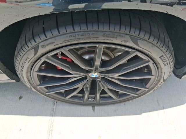 Used 2025 Black BMW M60i image 20