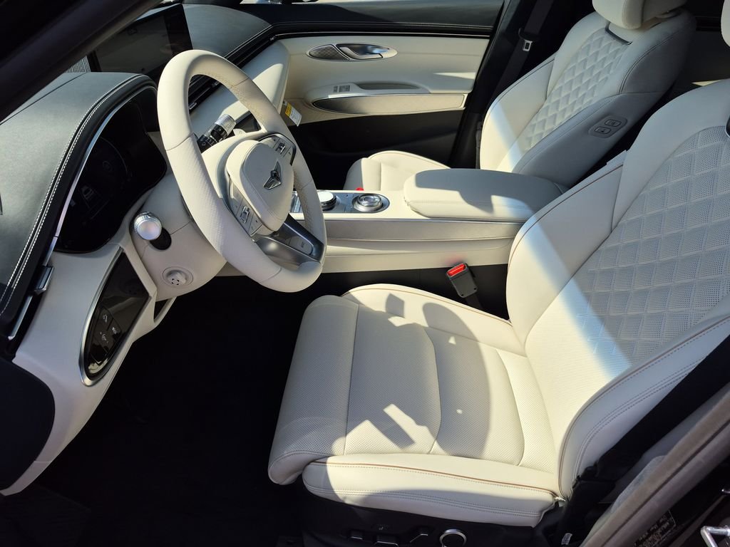 2025 GENESIS GV70 Advanced - Photo 16