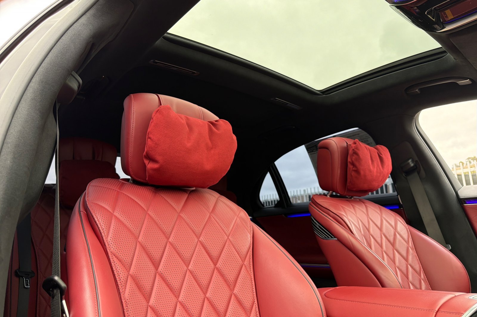 Used 2023 Black Mercedes-Benz S 580 image 3