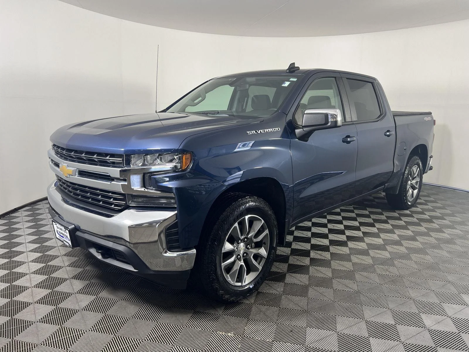 Used 2022 Northsky Blue Metallic Chevrolet LT image 7