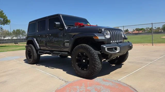 Used 2018 Gray Jeep Unlimited Sahara image 30