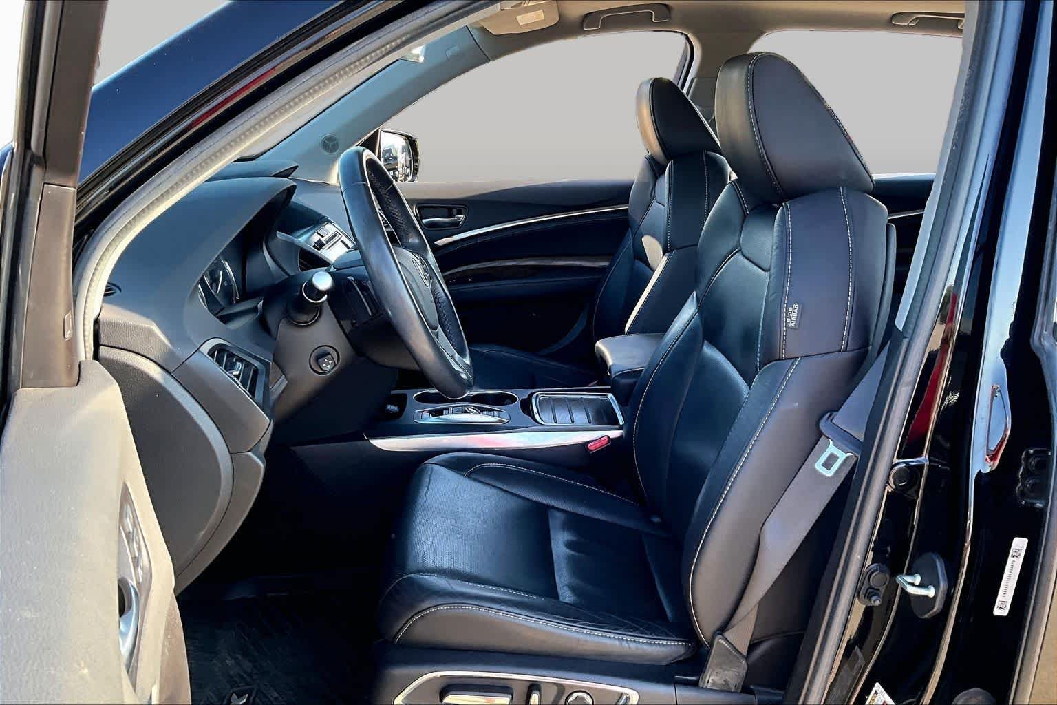 Used 2020 Majestic Black Pearl Acura SH-AWD with Technology Package image 8