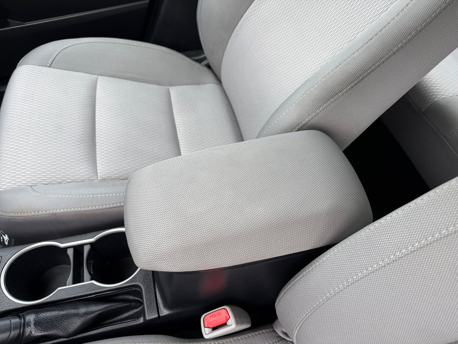 Used 2015 Slate Metallic Toyota LE image 14