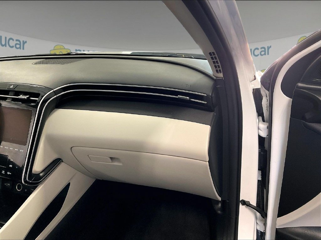 Used 2024 White Hyundai SEL image 13