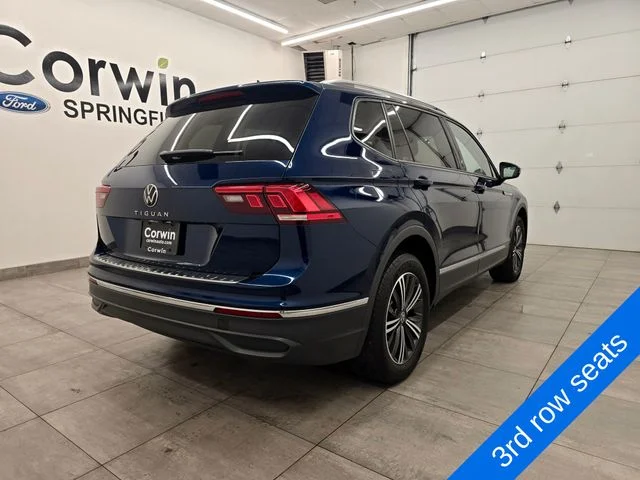Used 2024 Atlantic Blue Volkswagen 2.0T SE image 5