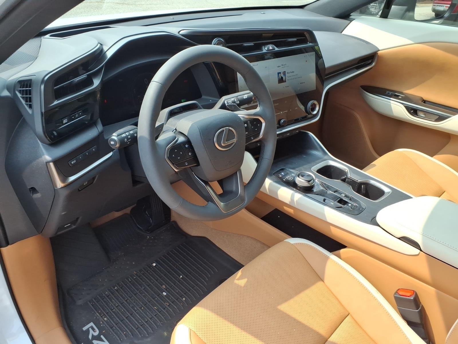 Used 2026 Oxygen White Lexus RZ 450e Premium image 25