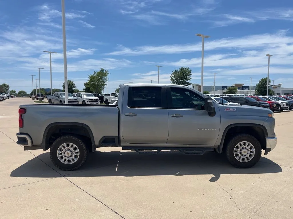 Used 2024 Sterling Gray Metallic Chevrolet LT image 6