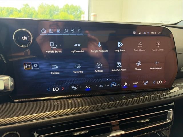 2027 Chevrolet Traverse Z71 - Photo 23