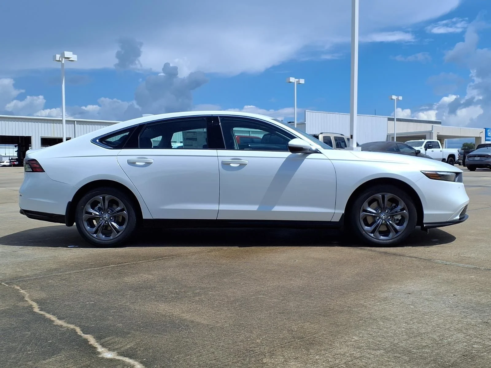 New 2026 White Honda EX-L image 8