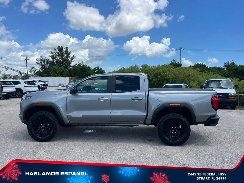 New 2026 Sterling Metallic GMC Elevation image 4
