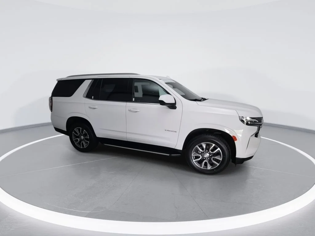 Used 2023 White Chevrolet LS image 9