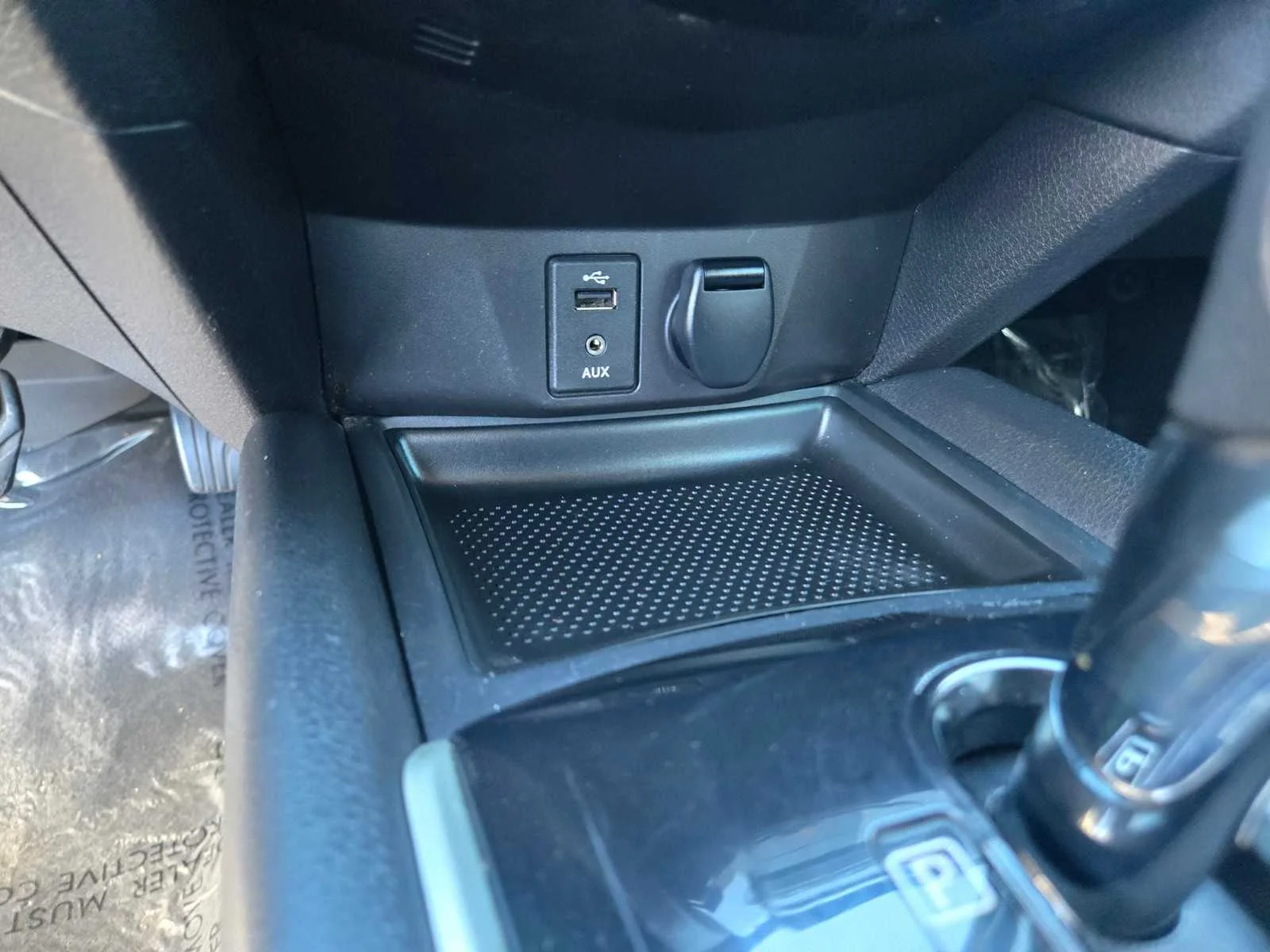Used 2016  Nissan SV image 17