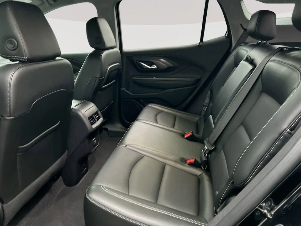 2024 GMC Terrain SLT - Photo 27