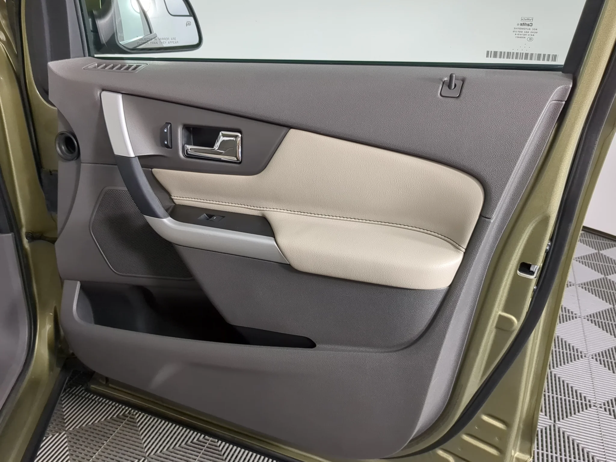Used 2013 Green Ford SEL image 19