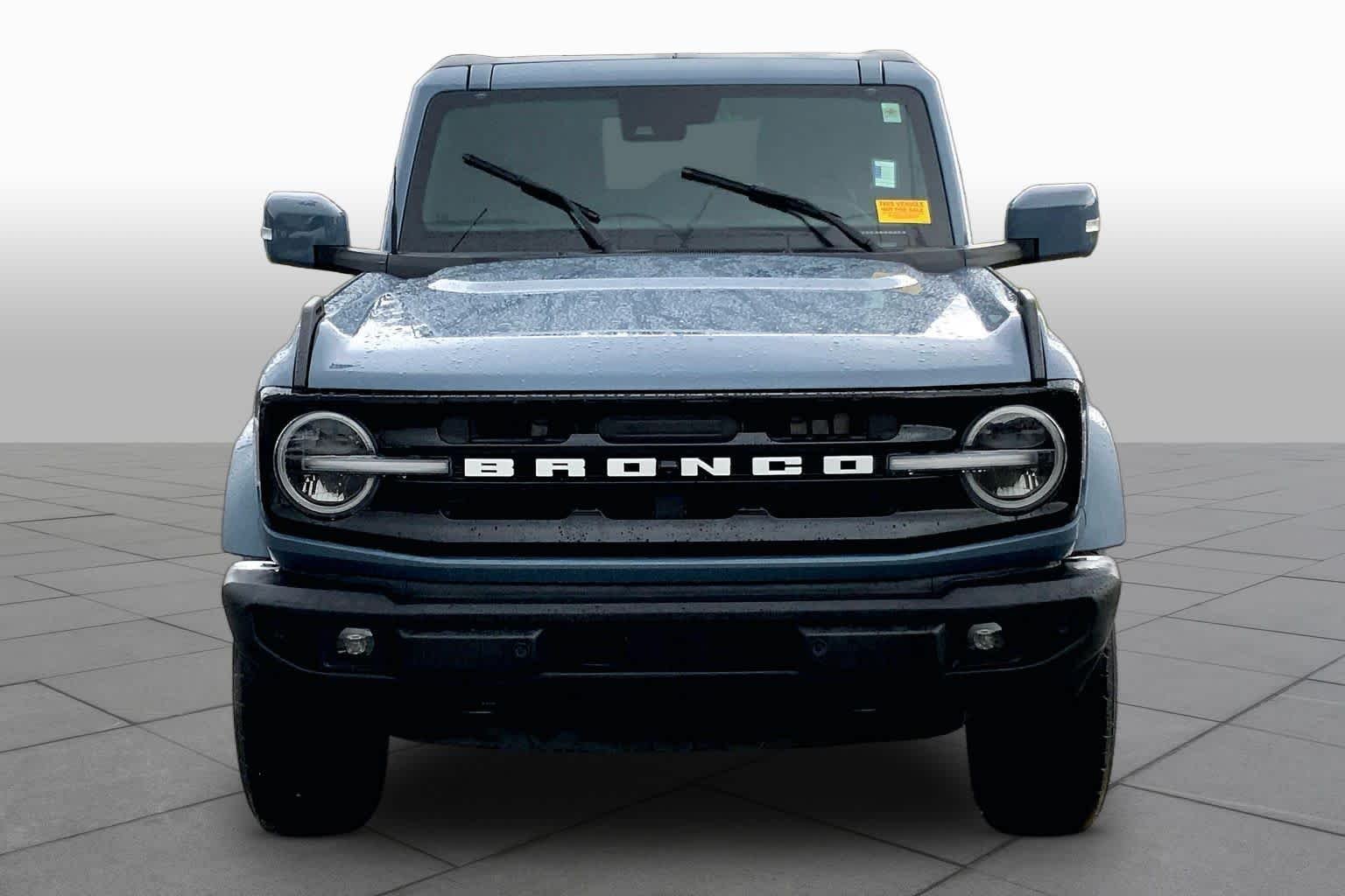 Used 2024 Azure Gray Metallic Tri-Coat Ford Outer Banks image 4