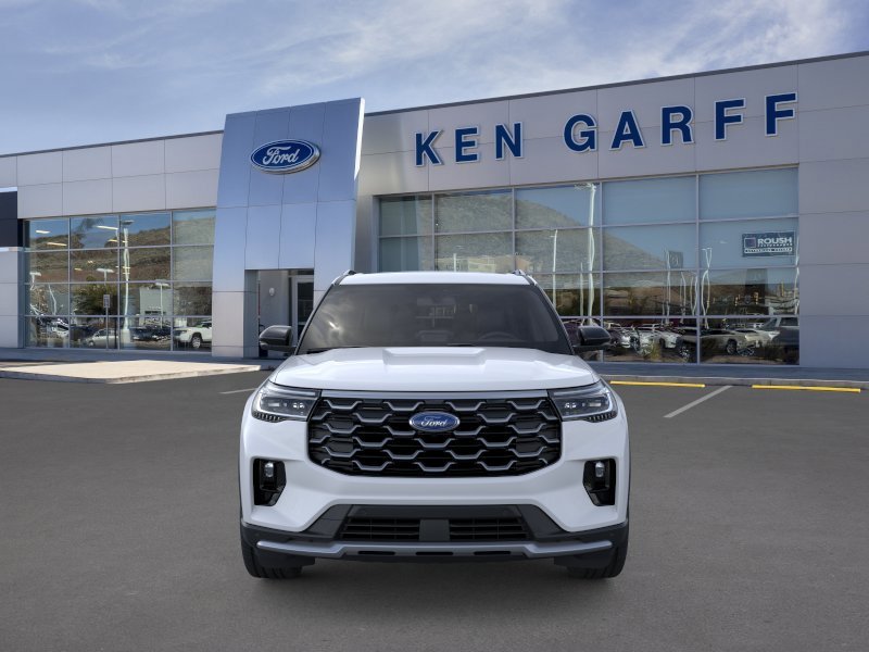 New 2026 Space White Metallic Ford Platinum image 6