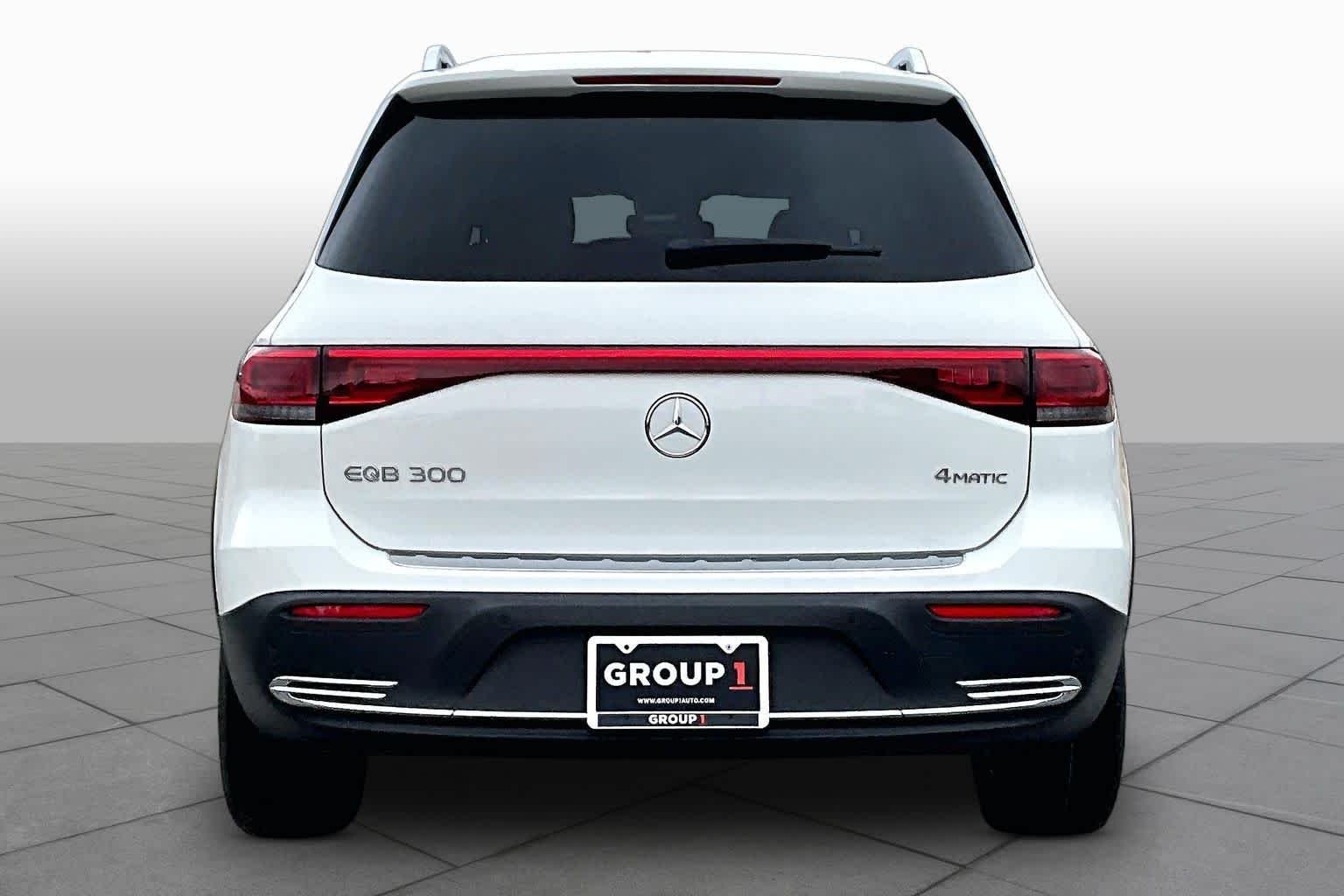 Used 2023 Polar White Mercedes-Benz EQB 300 image 4