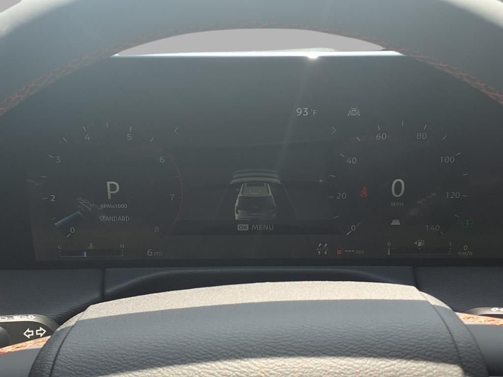 2025 Nissan Armada PRO-4X - Photo 12