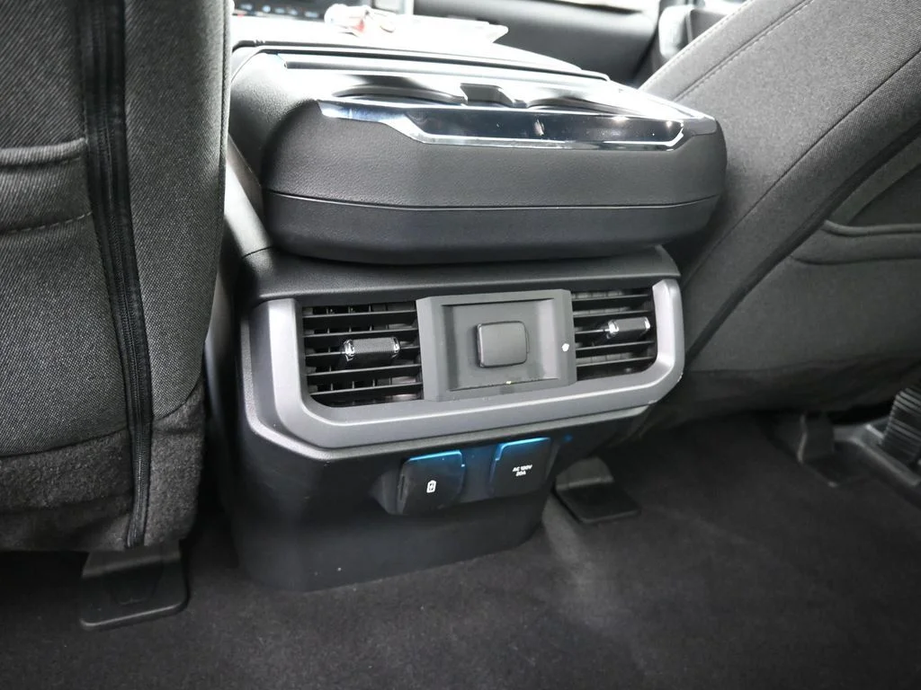 2025 Ford F-150 XLT - Photo 20