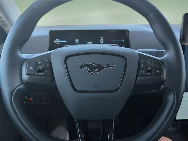 Used 2025 Shadow Black Ford Select image 12