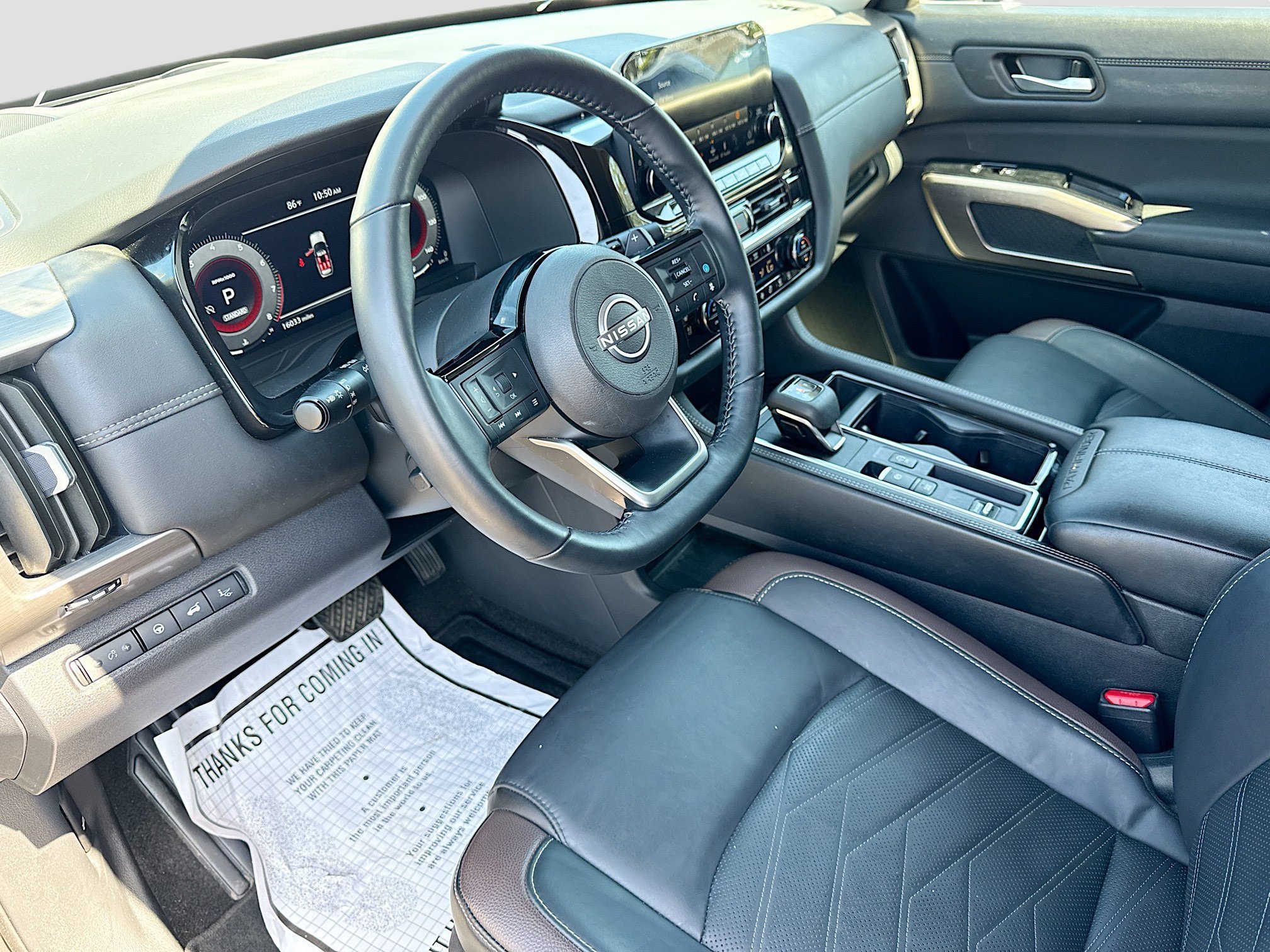 Used 2025 Gun Metallic Nissan Platinum image 27