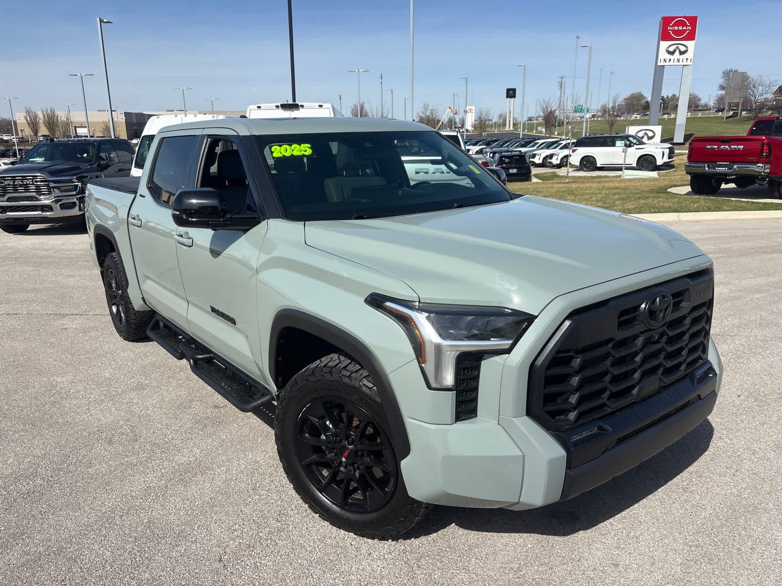 Used 2025 Toyota Tundra Limited with VIN 5TFWA5DB0SX267486 for sale in Kansas City