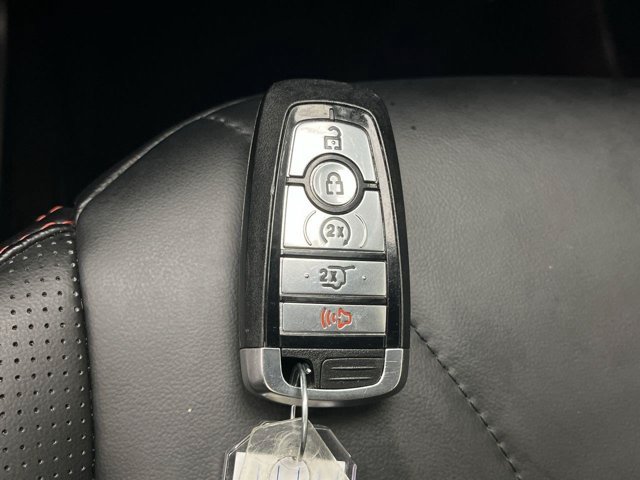 Used 2025 Vapor Blue Ford ST-Line Elite image 30