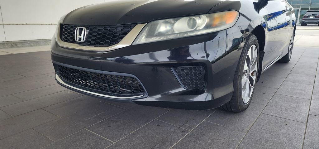 Used 2013 Honda Accord LX-S with VIN 1HGCT1B36DA008963 for sale in D'Iberville, MS