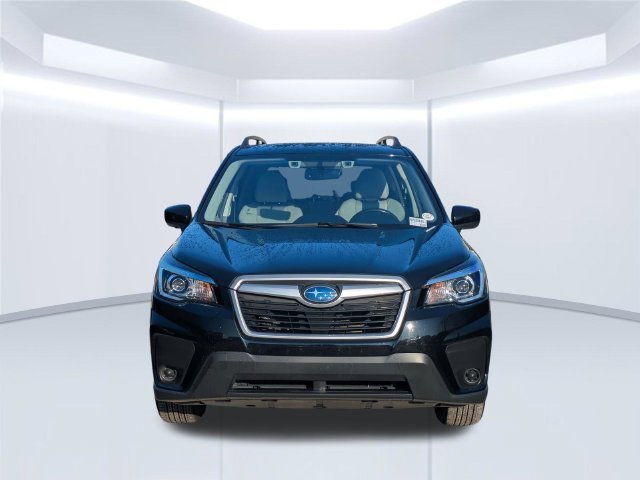 Used 2020 Black Subaru Premium image 11