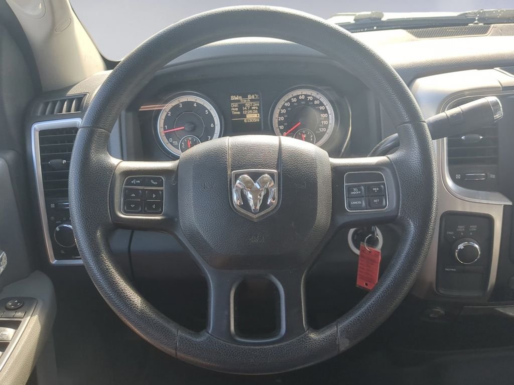 Used 2016 Bright White Clearcoat Ram SLT image 15